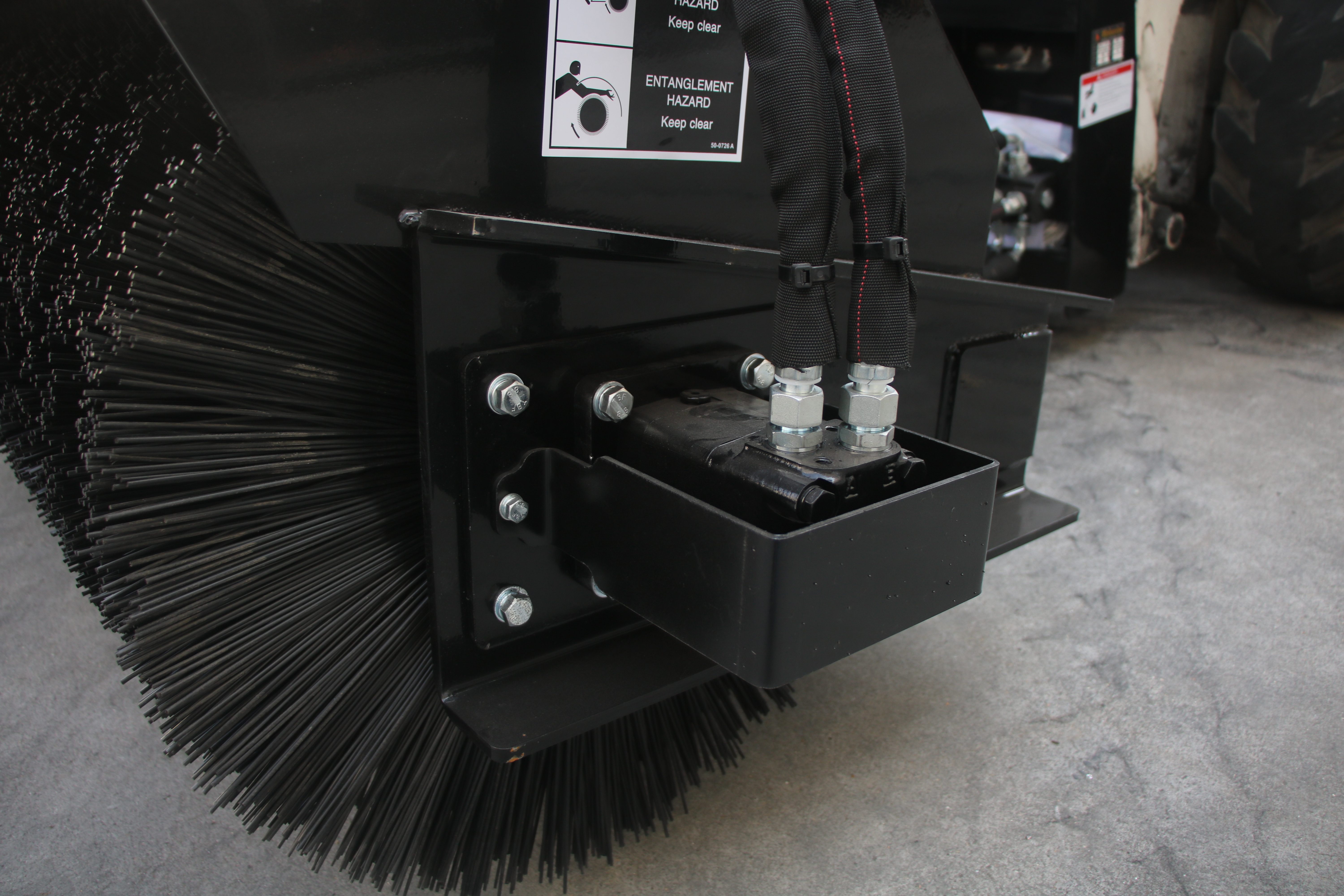 72 in Heavy Duty Hydraulic Angle Broom With 26'' Brush  Attachment