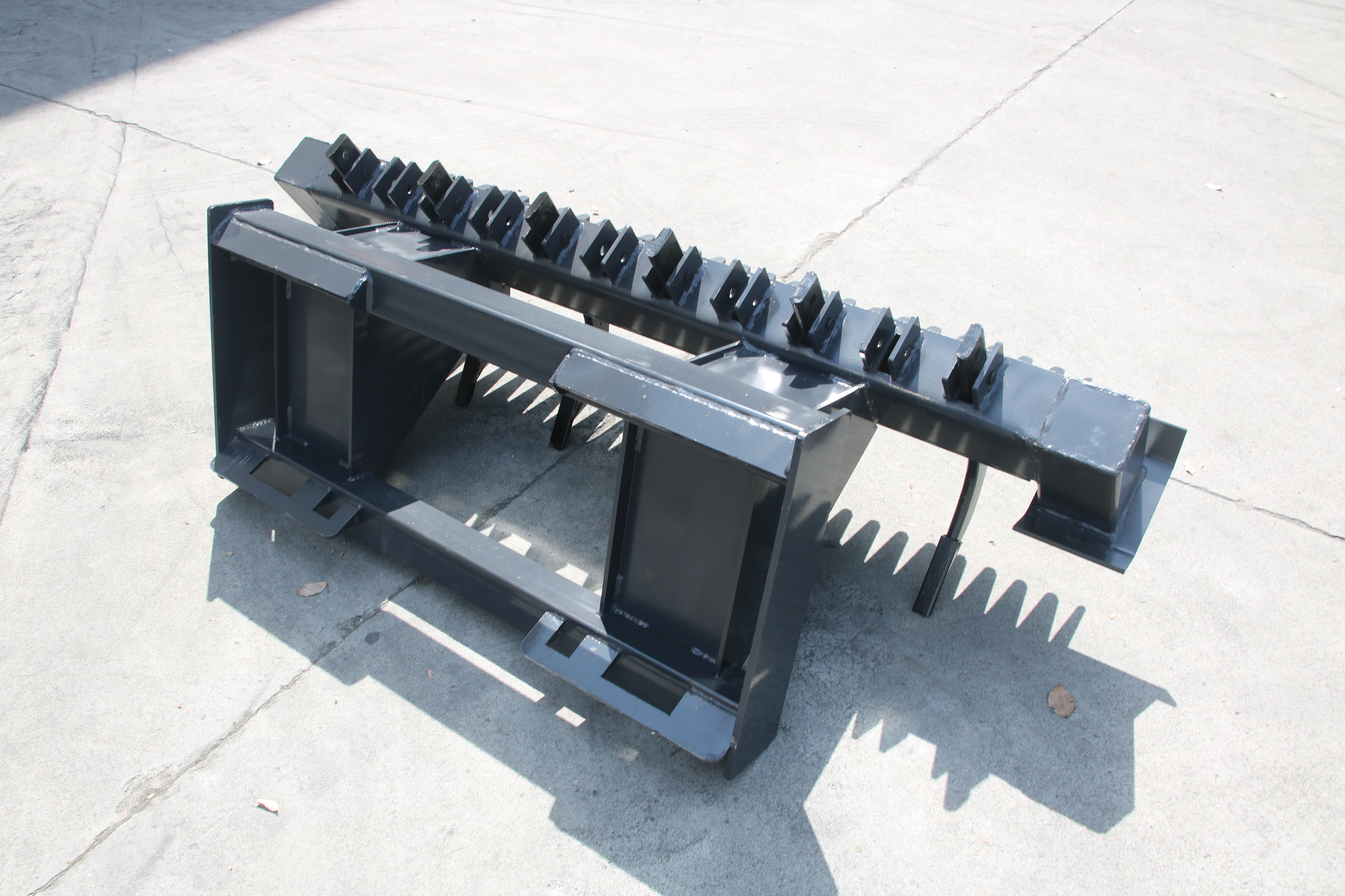 72'' Skid Steer Land Leveler Ripper Scarifier Ripping Depth:7-9 in